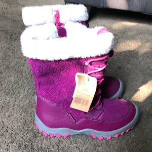 Girls Waterproof Boots Size 3 Purple NWT